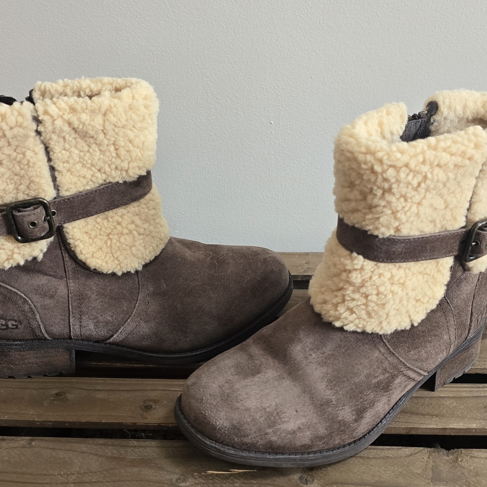 Cozy Shearling-Lined Brown Boots